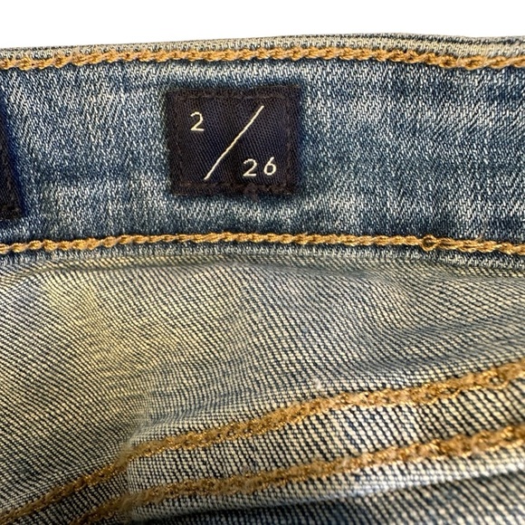 Lucky Brand Mid Rise Ava Jean Shorts - Women’s Size 26 Cuffed - Picture 6 of 9